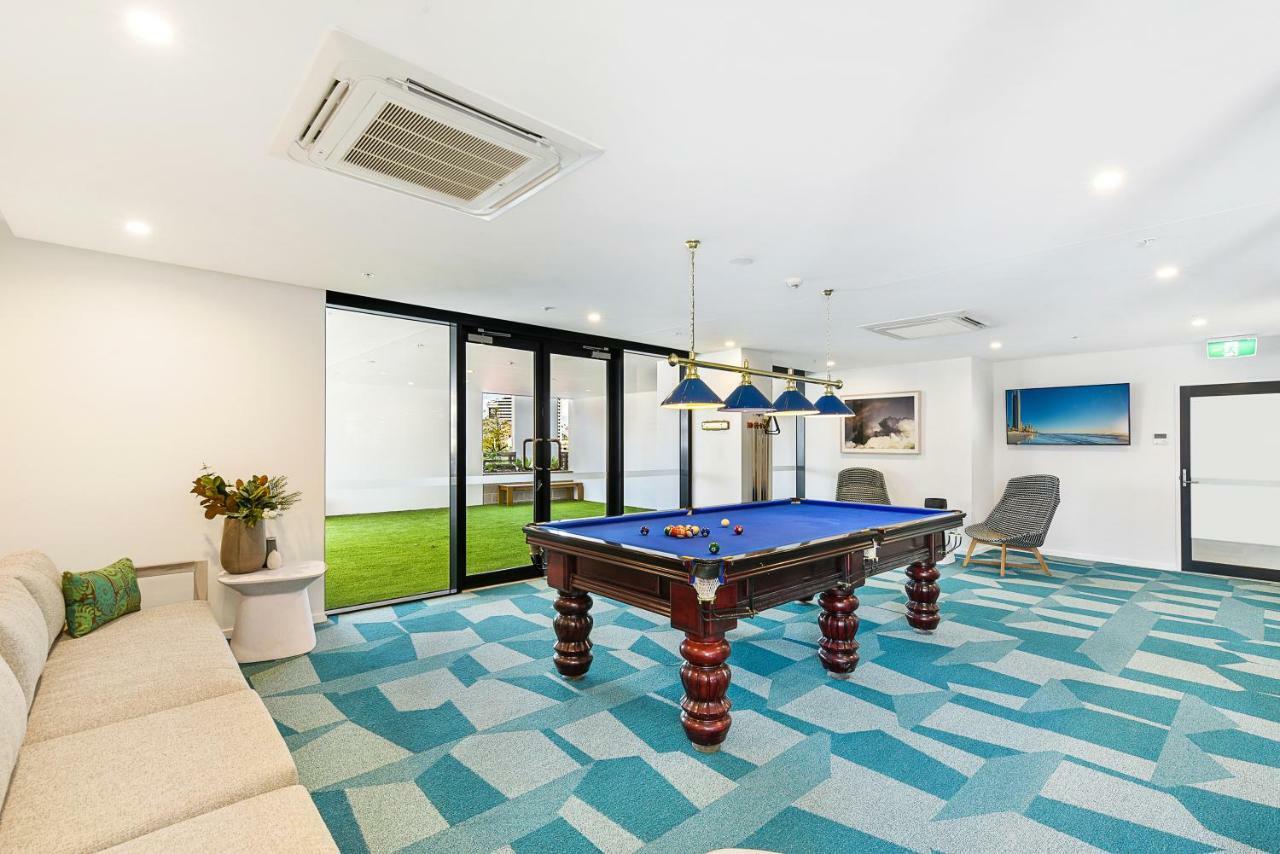 Qube Broadbeach Ocean View Apartments Gold Coast Eksteriør bilde